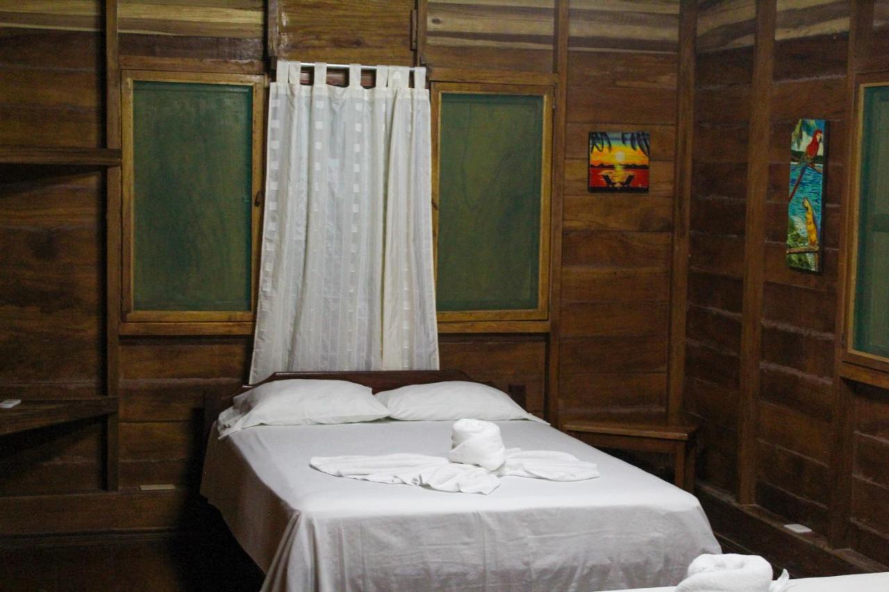 Hotel La Cascada Puntarenas Buitenkant foto