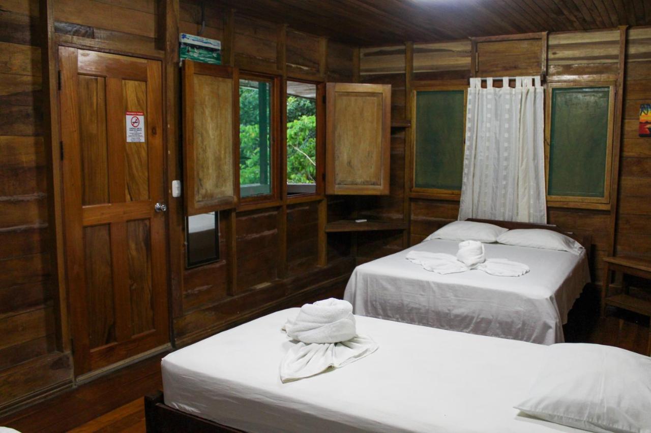 Hotel La Cascada Puntarenas Buitenkant foto